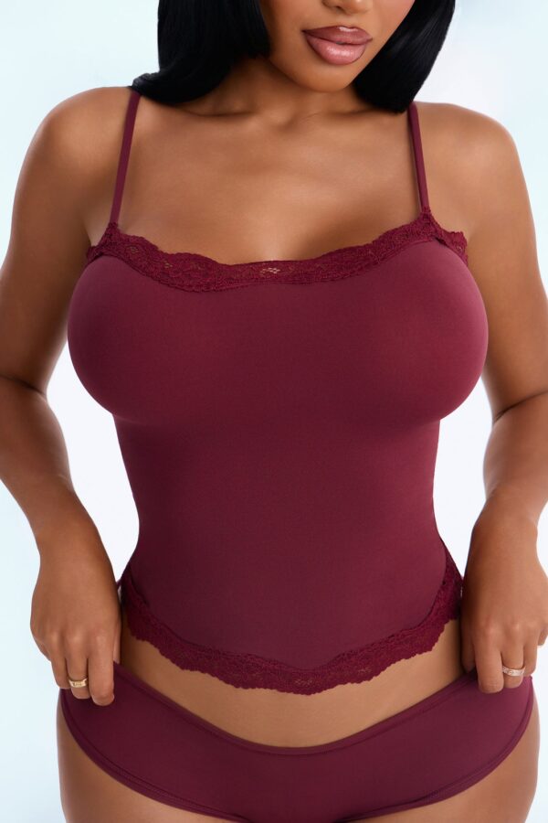 Cami in Wine 82% nylon