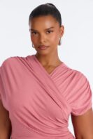 Dress in 95% rayon