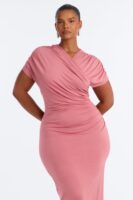 Dress in 95% rayon