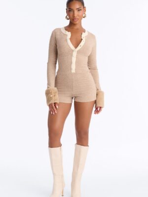 Romper with contrast