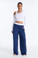 Skirt with a wide leg