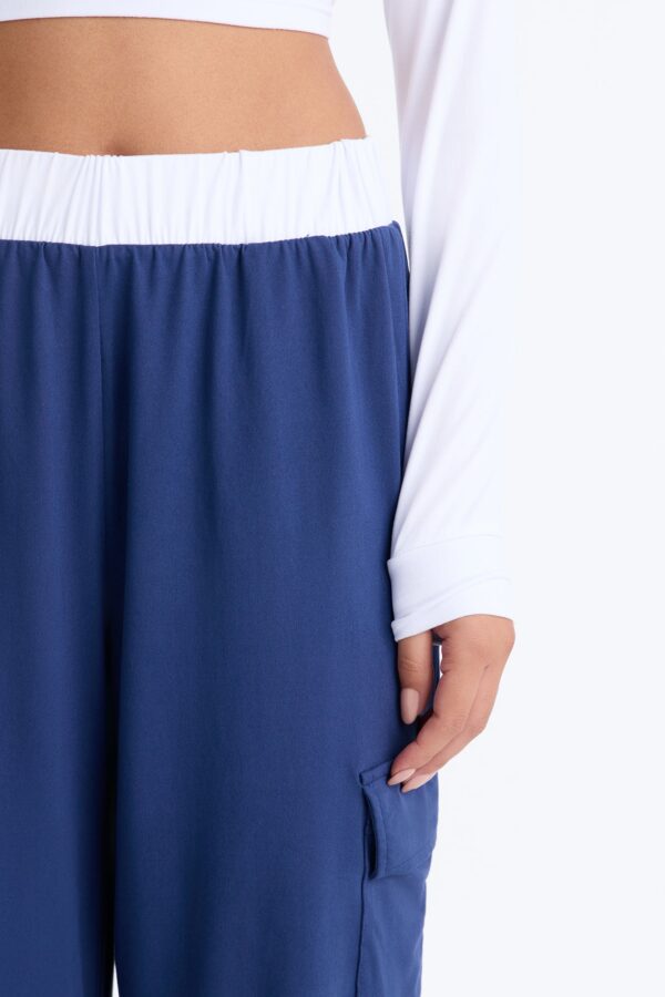 Skirt with a wide leg