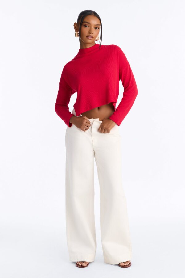 T-shirt with a mock neck