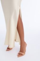 Skirt in Ivory 96% polyester
