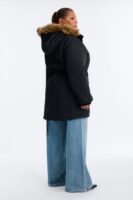 Jacket in Black 100% polyester