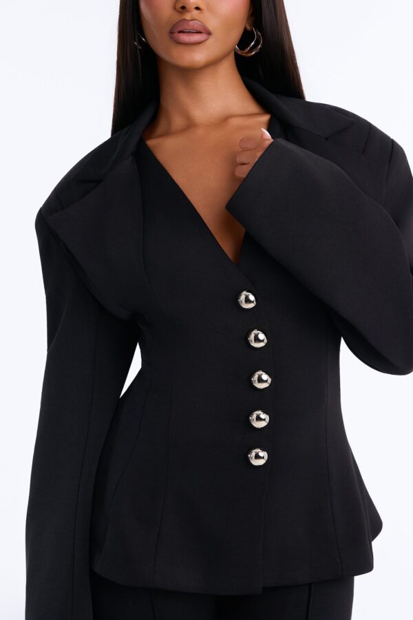 Leggings with a v-neck