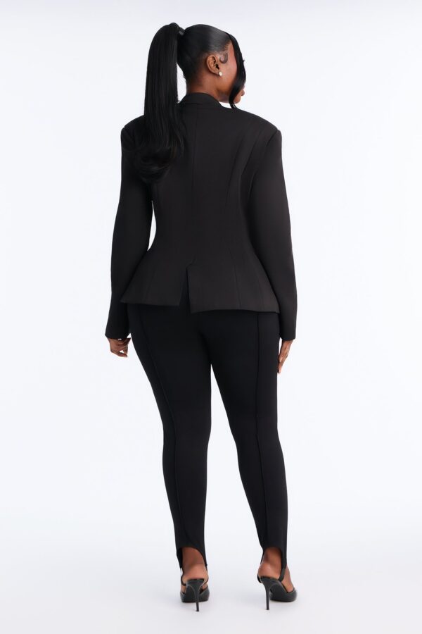Leggings with a v-neck