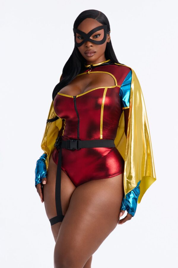 Set with a zip front