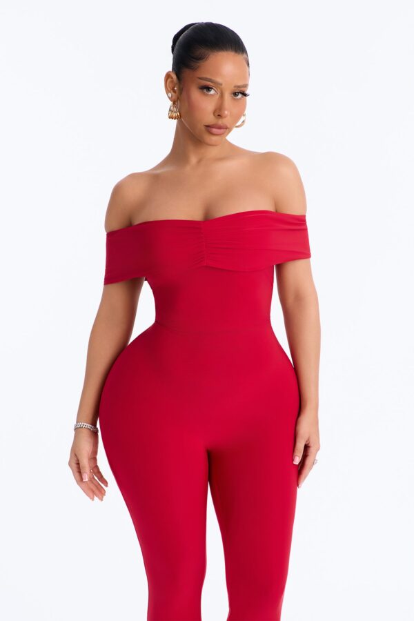 Jumpsuit in Red 95% polyester