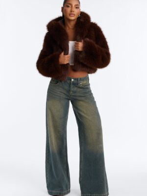 Coat with a cropped