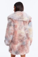 Coat in 100% polyester