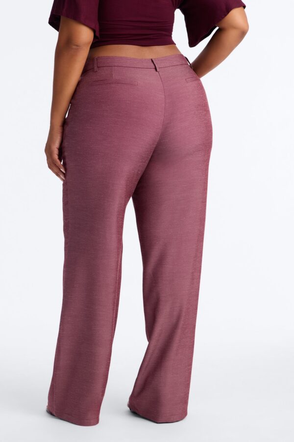 Pants with a linen