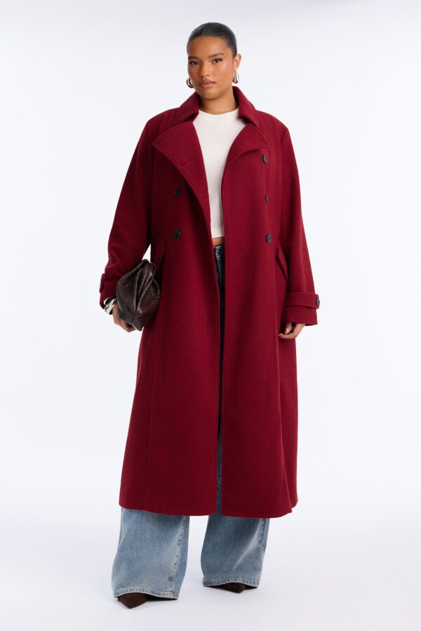 Coat in 90% polyester
