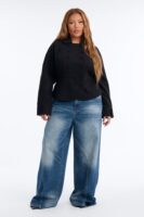 Coat in Black 100% polyester