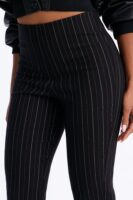 Pants in Black 73% rayon