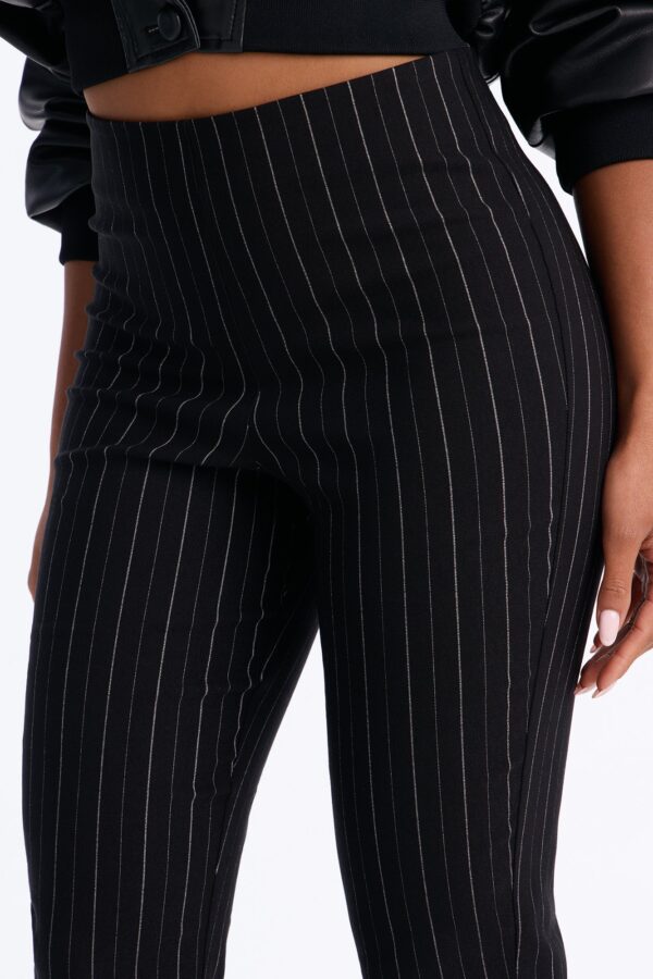 Pants in Black 73% rayon