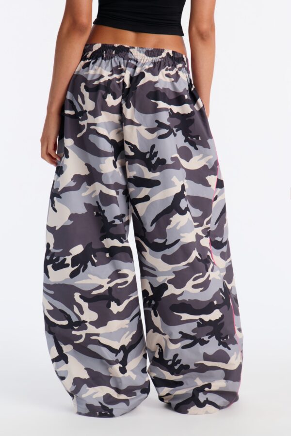 Pants in Gray 100% polyester