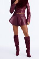 Piece in Burgundy 100% polyester