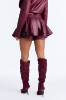 Piece in Burgundy 100% polyester