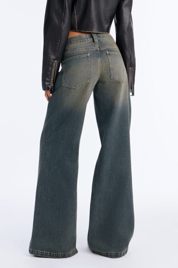 Pants in 57% cotton