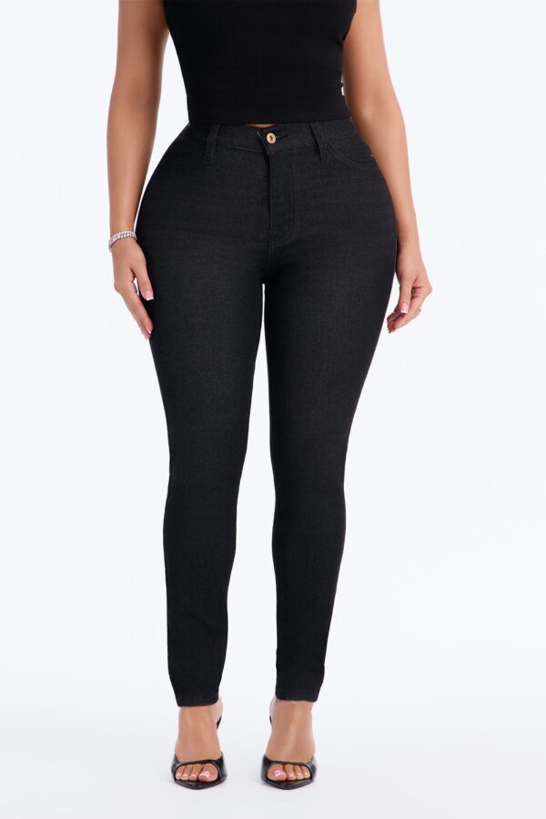 Pants in Black 65% cotton