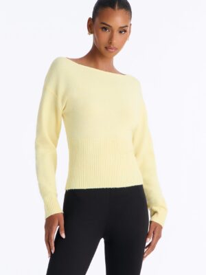 Pullover in Yellow
