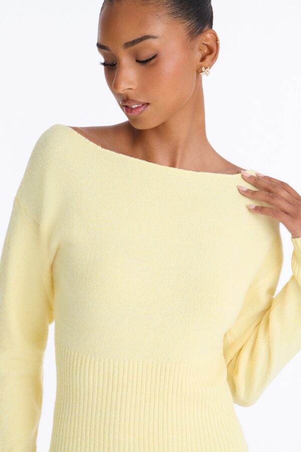 Pullover in Yellow