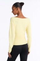 Pullover in Yellow