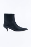Check the Fit Kitten Heel Booties - Black