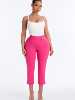 Cropped Pants in Pink