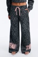 Wide-Leg Piece in Charcoal