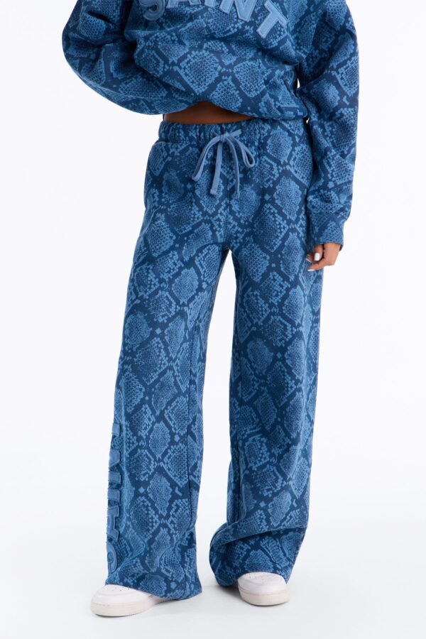 Piece in Blue 60% cotton