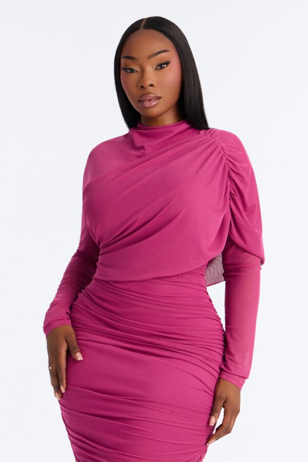 Dress in 95% polyester