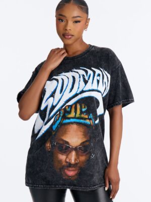 T-shirt with a graphic