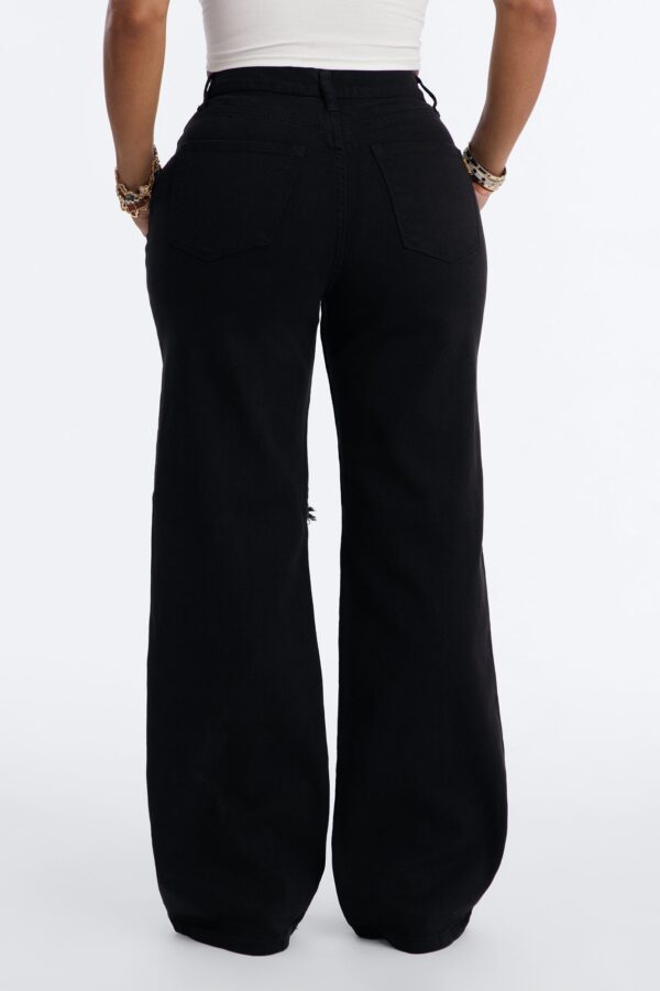 Pants in Black 99% organic