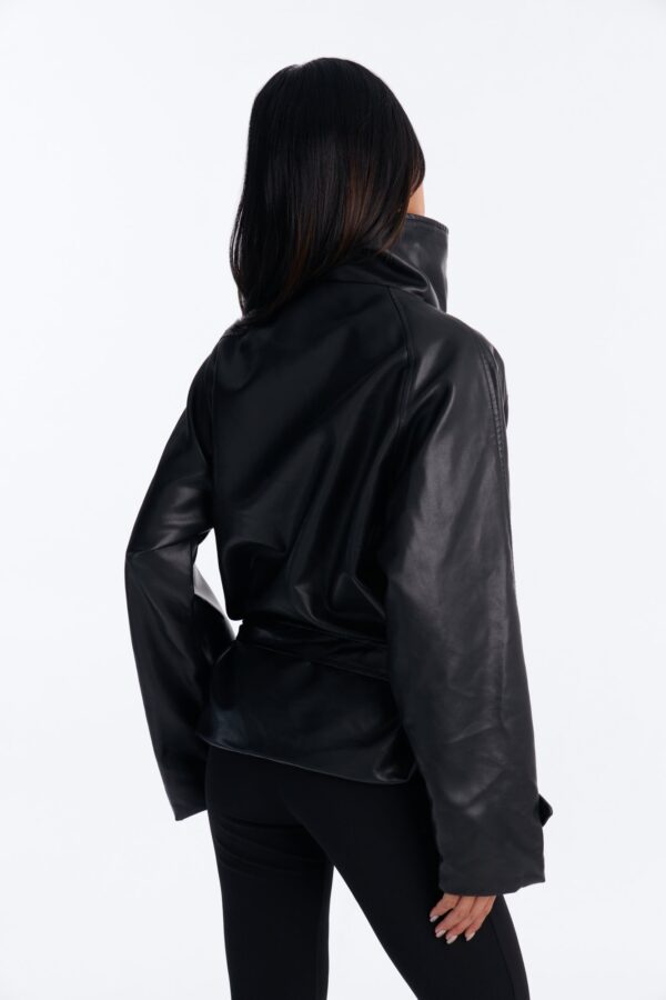 Coat in Black 100% polyurethane