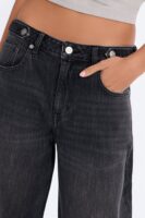 For The Record Stretch Taper Leg Jeans - Black Wash