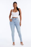 Snatch Me Tight Booty Lifter Skinny Jeans - Light Wash