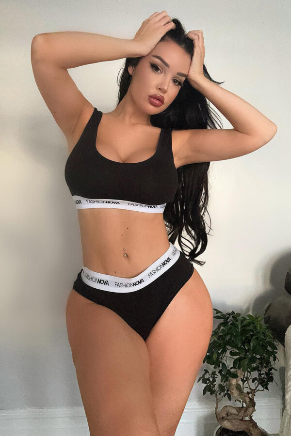 Ladies Kit Black and White Set
