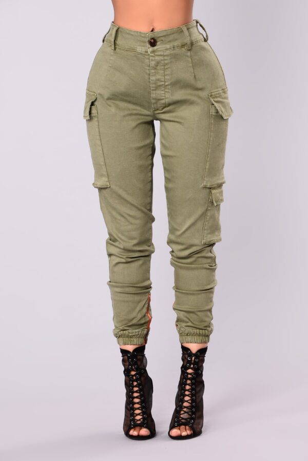 Pants in Olive 98% cotton