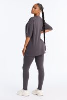 T-shirt in Charcoal