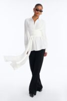 Shirt in White 100% polyester