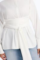 Shirt in White 100% polyester