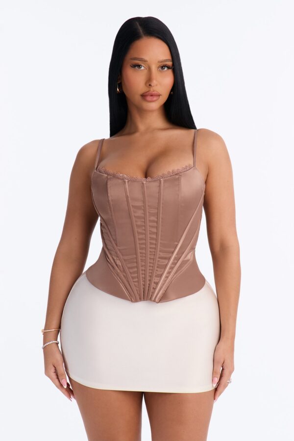 Top in Mocha 92% polyester