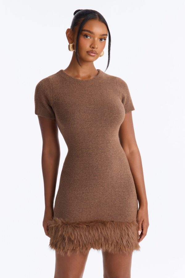 Dress in Brown 71% polyester