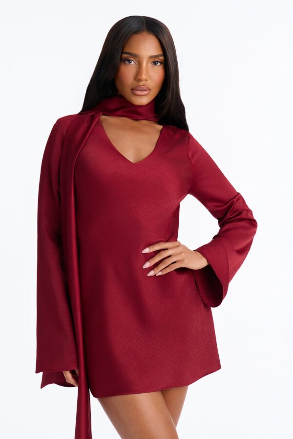 Dress in Burgundy 100% polyester