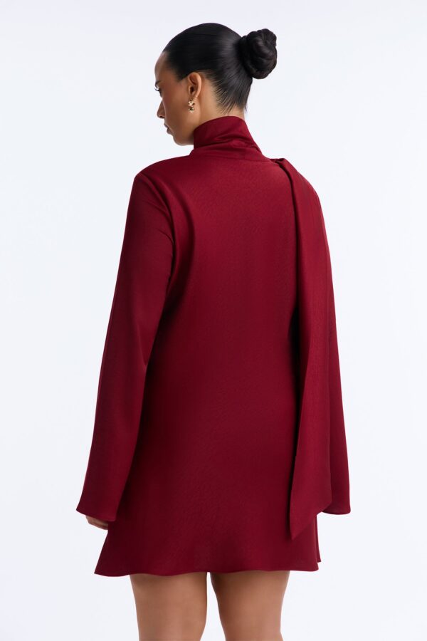 Dress in Burgundy 100% polyester