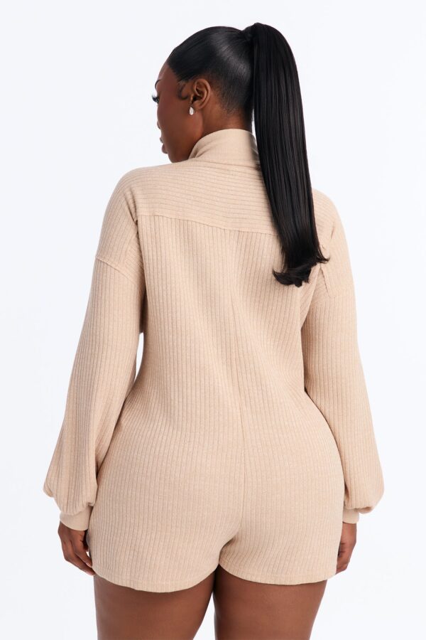 Romper in Nude 89% polyester