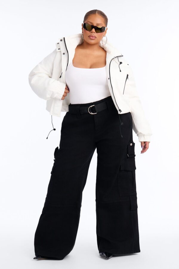 Jacket in White 100% polyester
