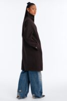 Coat in Brown 80% polyester